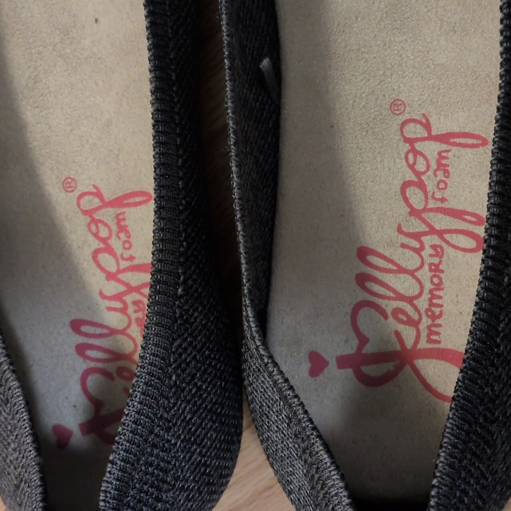 Jellypop Apex Memory Foam Flats - Picture 5 of 8
